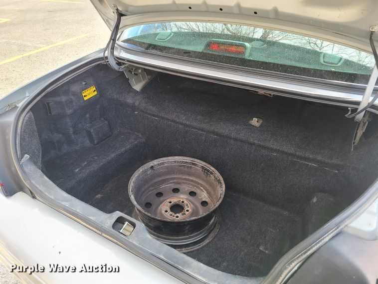 image for item IQ9034 2006 Ford Crown Victoria Police Interceptor