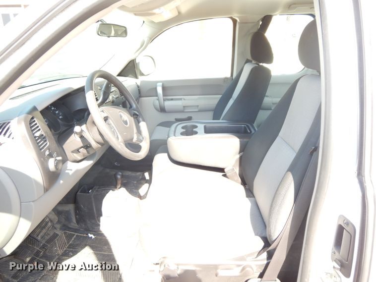 image for item IX9309 2008 Chevrolet Silverado 1500  Ext. Cab pickup truck