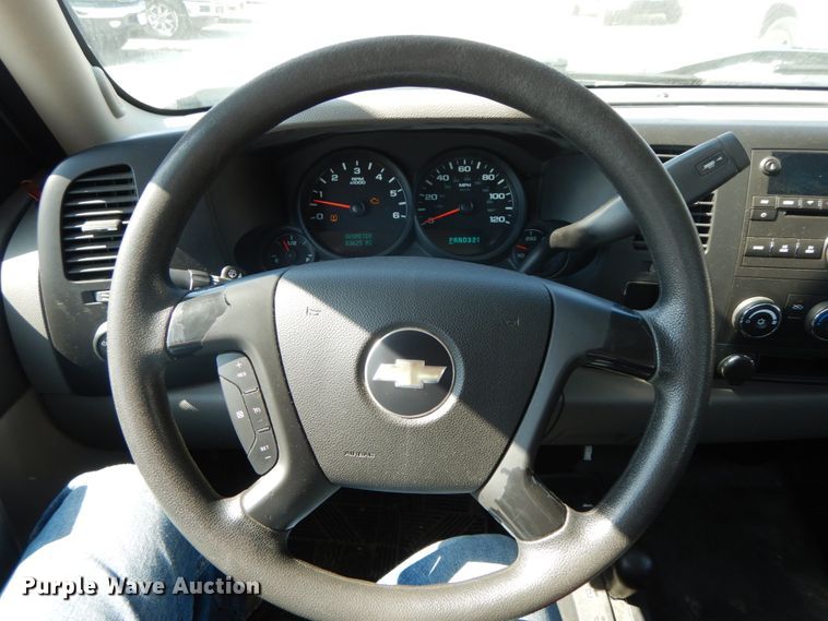 image for item IX9309 2008 Chevrolet Silverado 1500  Ext. Cab pickup truck