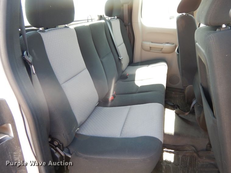 image for item IX9309 2008 Chevrolet Silverado 1500  Ext. Cab pickup truck