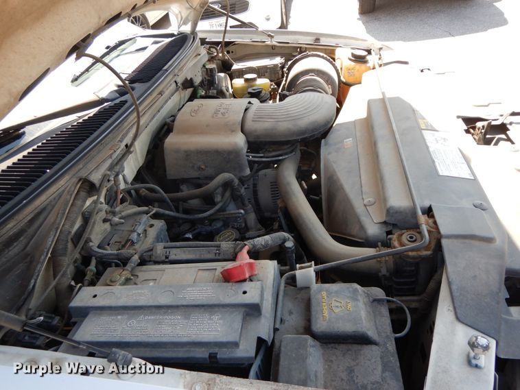 image for item IX9310 2004 Ford F150  SuperCab pickup truck