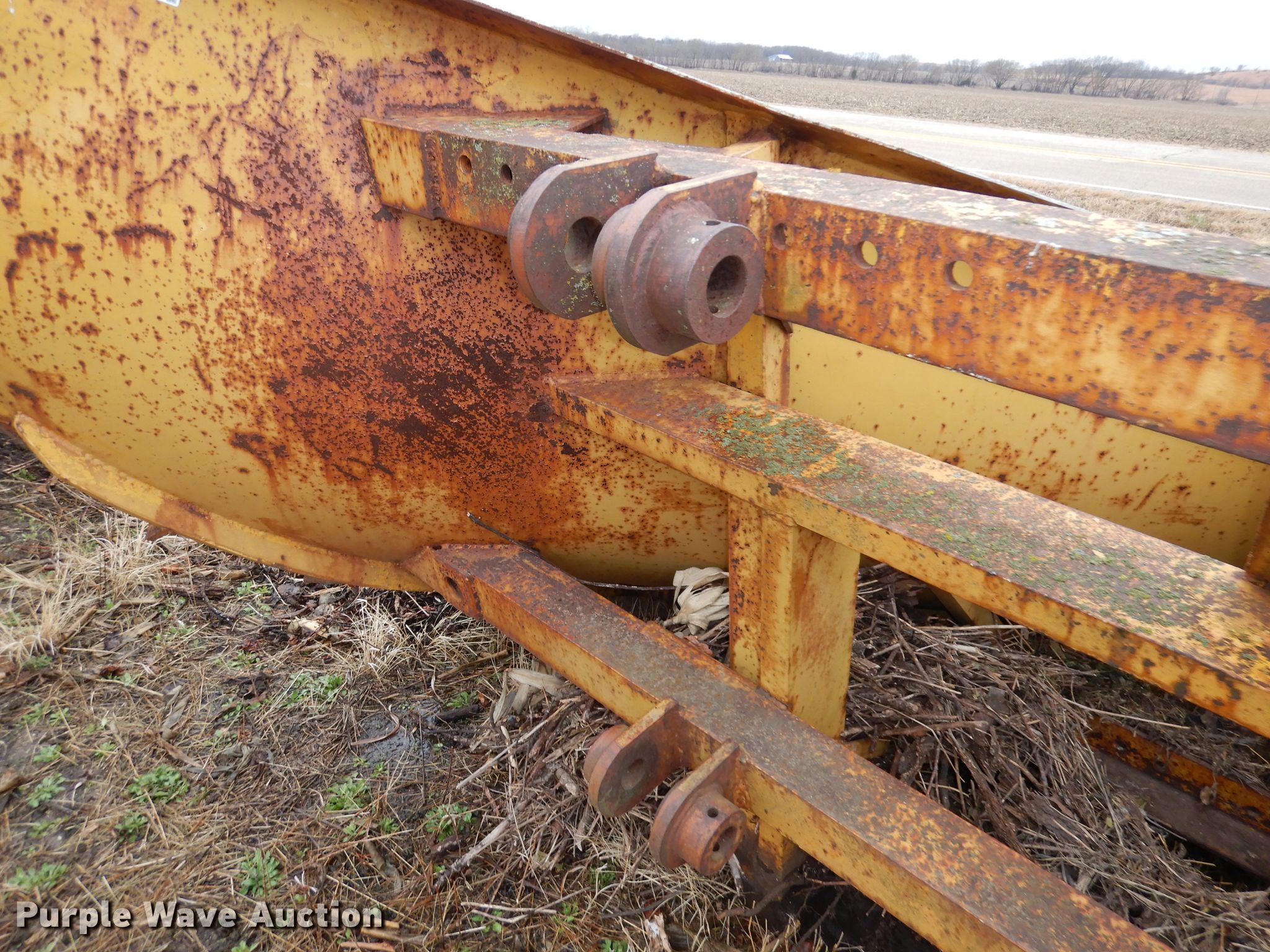 Balderson BV30T4678 10.5'W Vplow in Alma, KS Item HU9146 sold