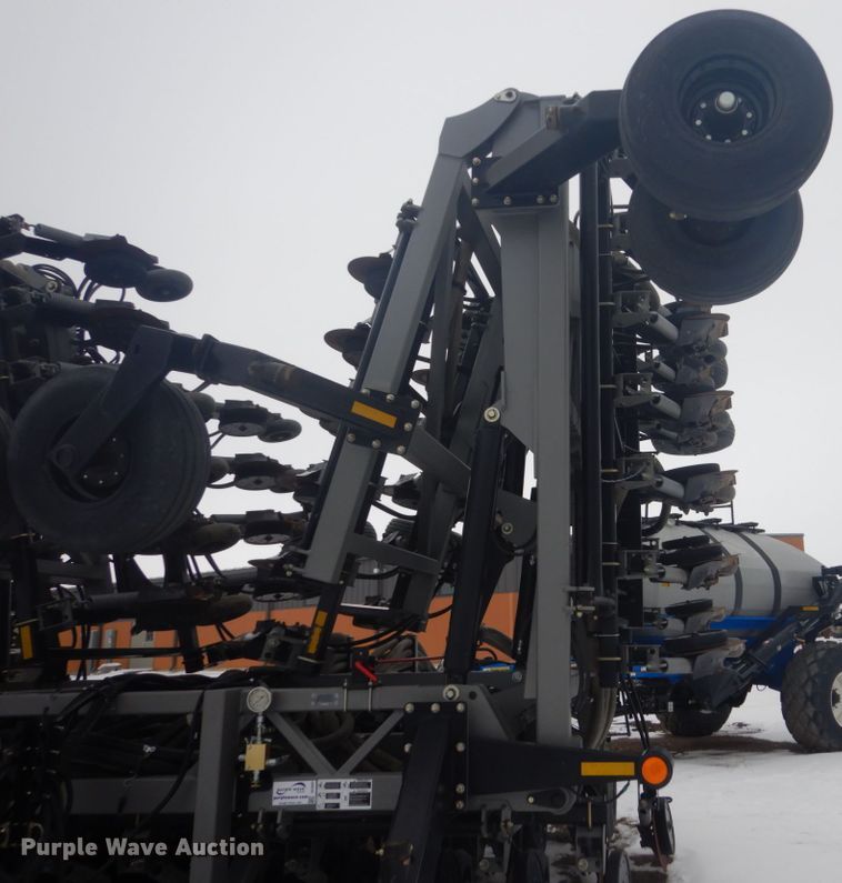 image for item DC4501 2014 Pillar DH-6010  no-till grain drill