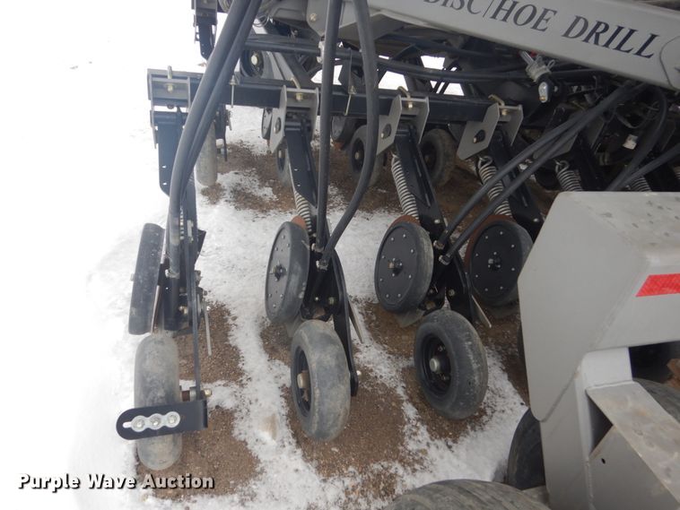 image for item DC4501 2014 Pillar DH-6010  no-till grain drill