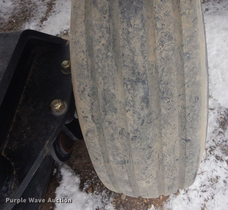 image for item DC4501 2014 Pillar DH-6010  no-till grain drill