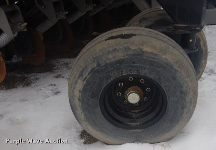 image for item DC4501 2014 Pillar DH-6010  no-till grain drill