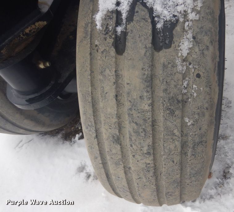 image for item DC4501 2014 Pillar DH-6010  no-till grain drill