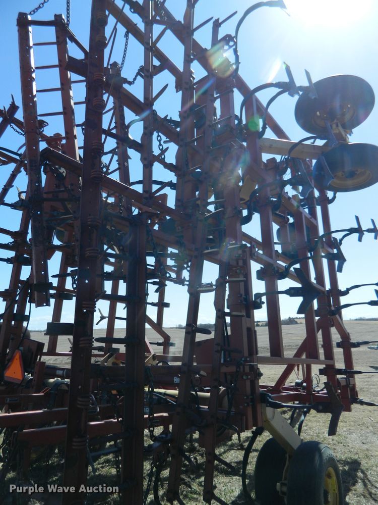 image for item DF4681 Krause 4241HR  field cultivator