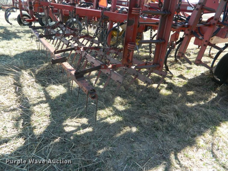 image for item DF4681 Krause 4241HR  field cultivator