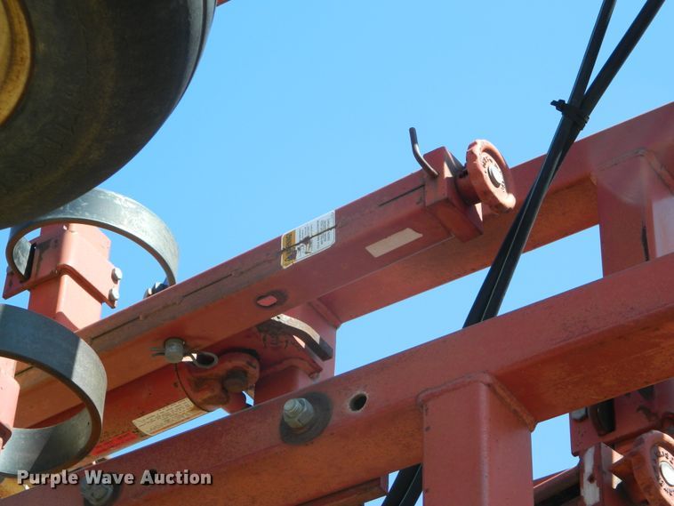 image for item DF4681 Krause 4241HR  field cultivator