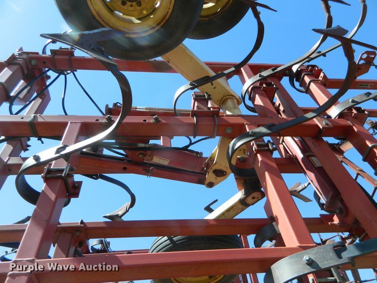 image for item DF4681 Krause 4241HR  field cultivator