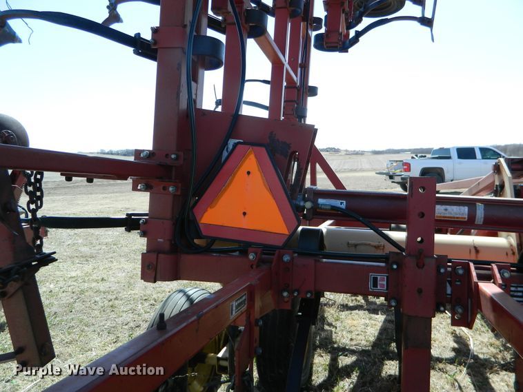 image for item DF4681 Krause 4241HR  field cultivator