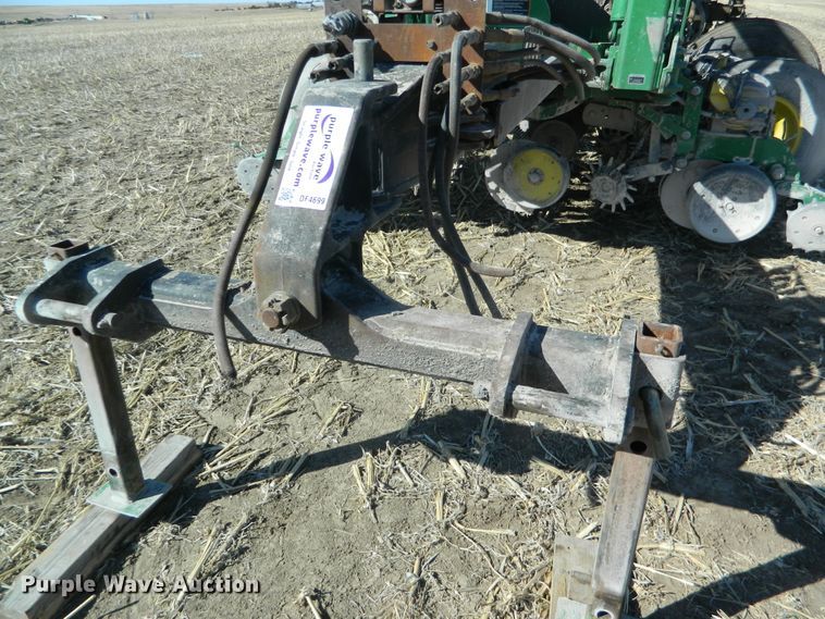 image for item DF4699 2012 John Deere 1770NT  no-till planter