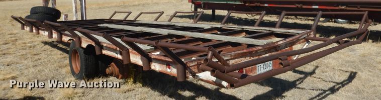 image for item DG4680 Bale trailer