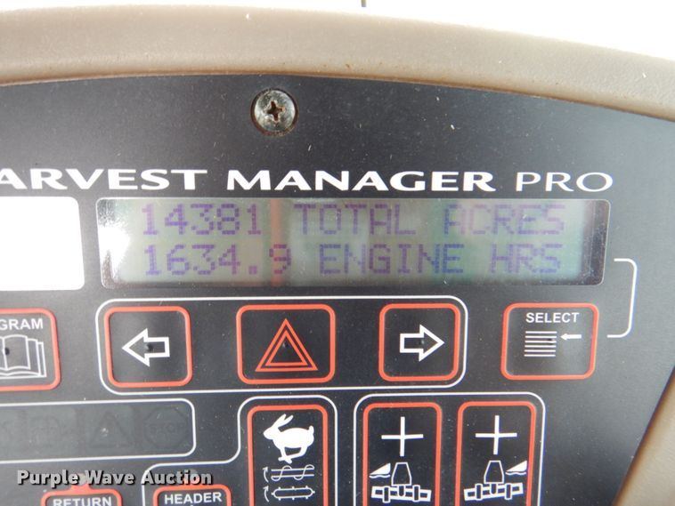 image for item DH5471 2013 MacDon M205  windrower