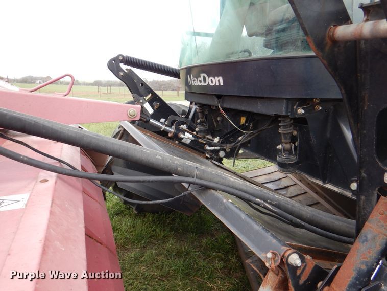 image for item DH5471 2013 MacDon M205  windrower
