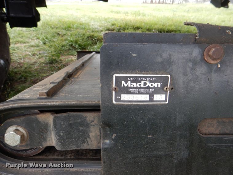 image for item DH5471 2013 MacDon M205  windrower