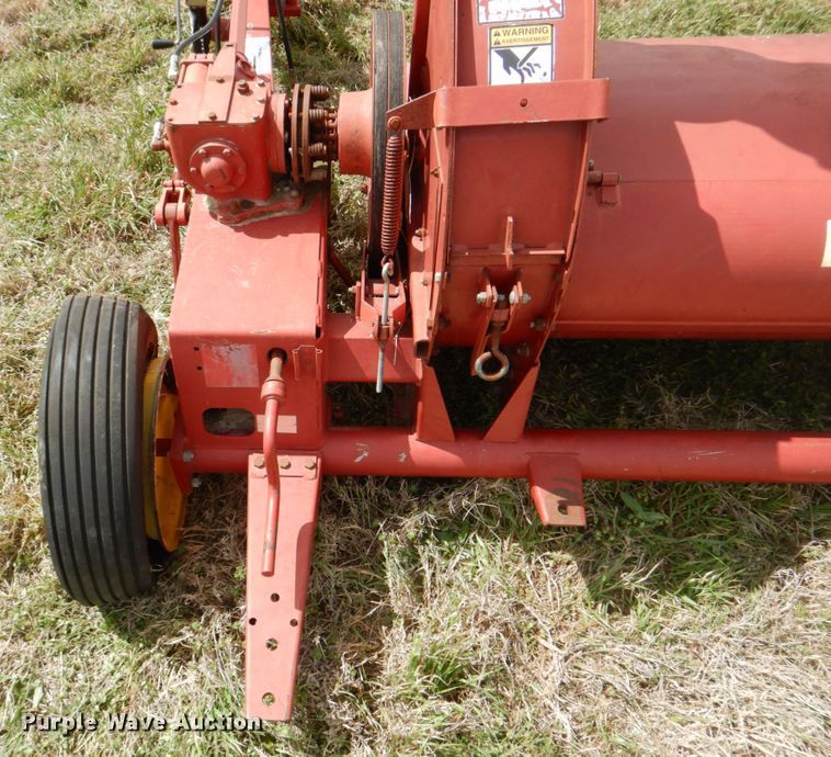 image for item DH5472 New Holland 38  forage harvester