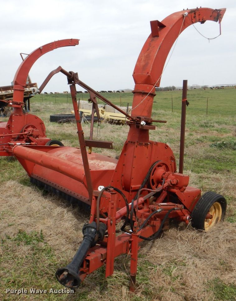 image for item DH5473 New Holland 38  forage harvester