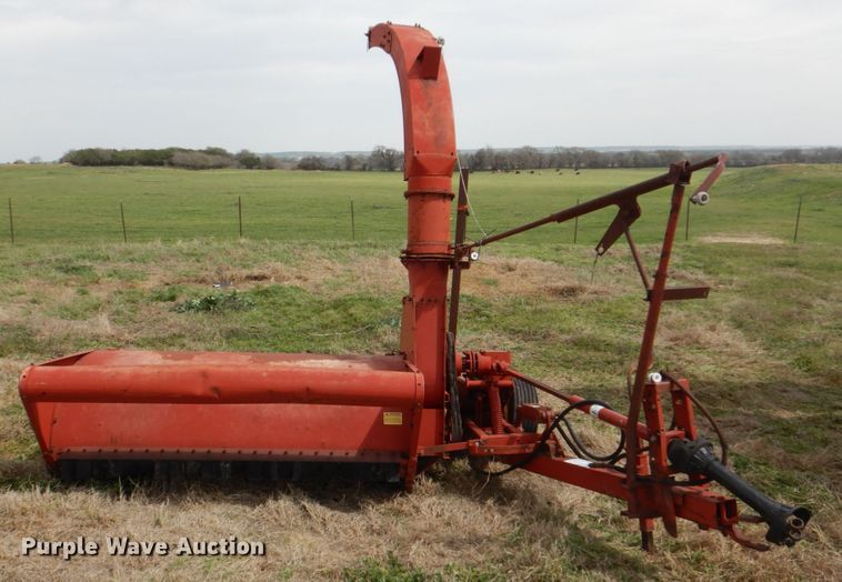 image for item DH5473 New Holland 38  forage harvester