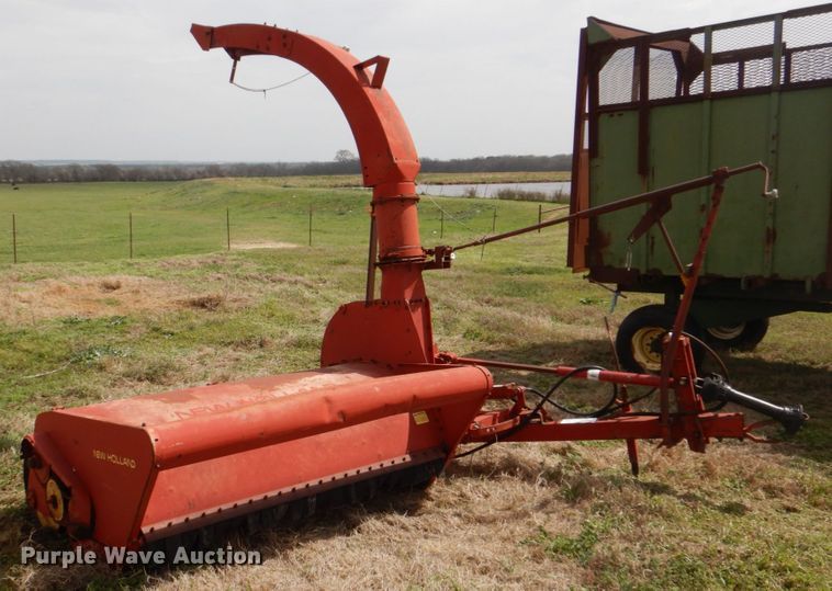 image for item DH5473 New Holland 38  forage harvester