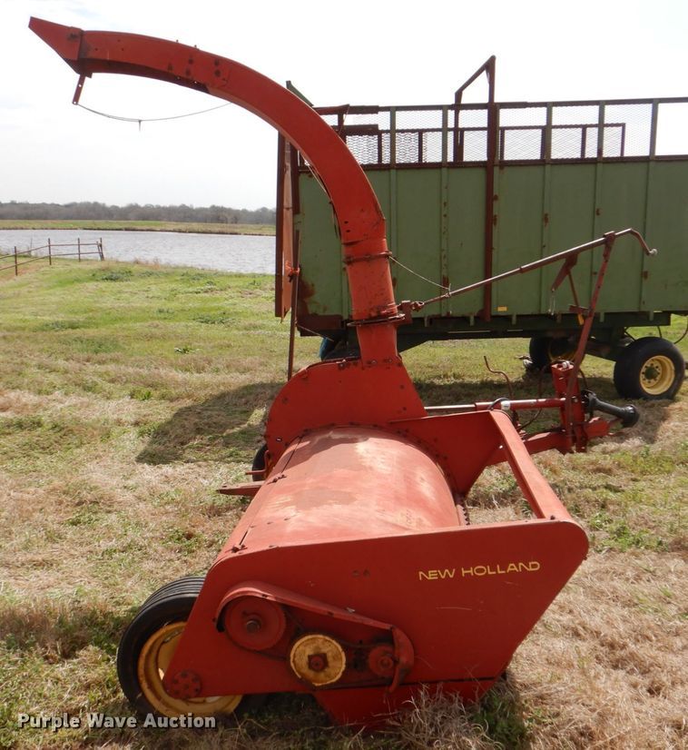 image for item DH5473 New Holland 38  forage harvester