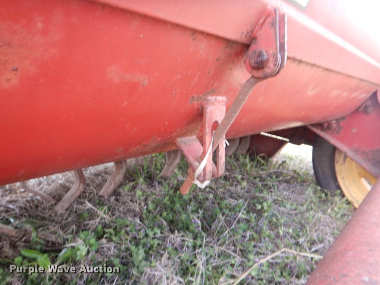 image for item DH5473 New Holland 38  forage harvester