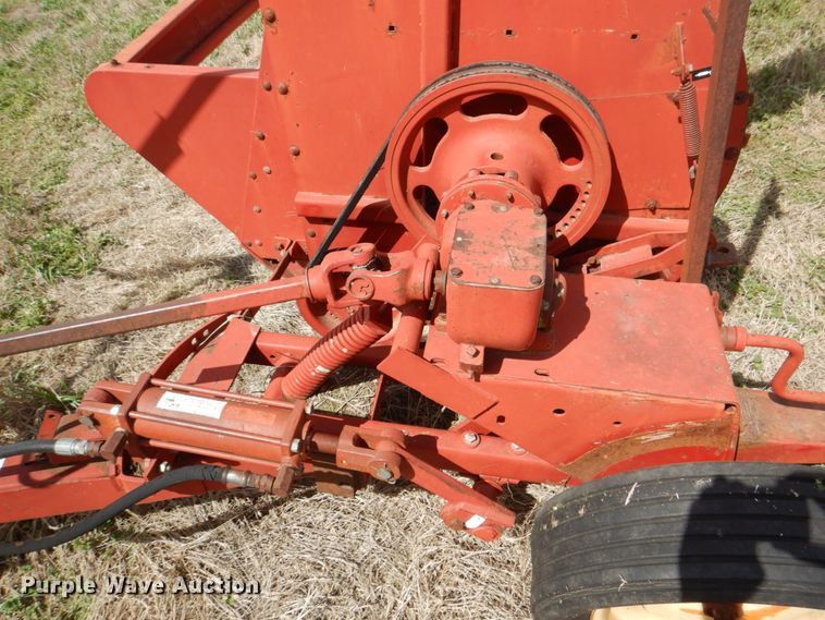 image for item DH5473 New Holland 38  forage harvester