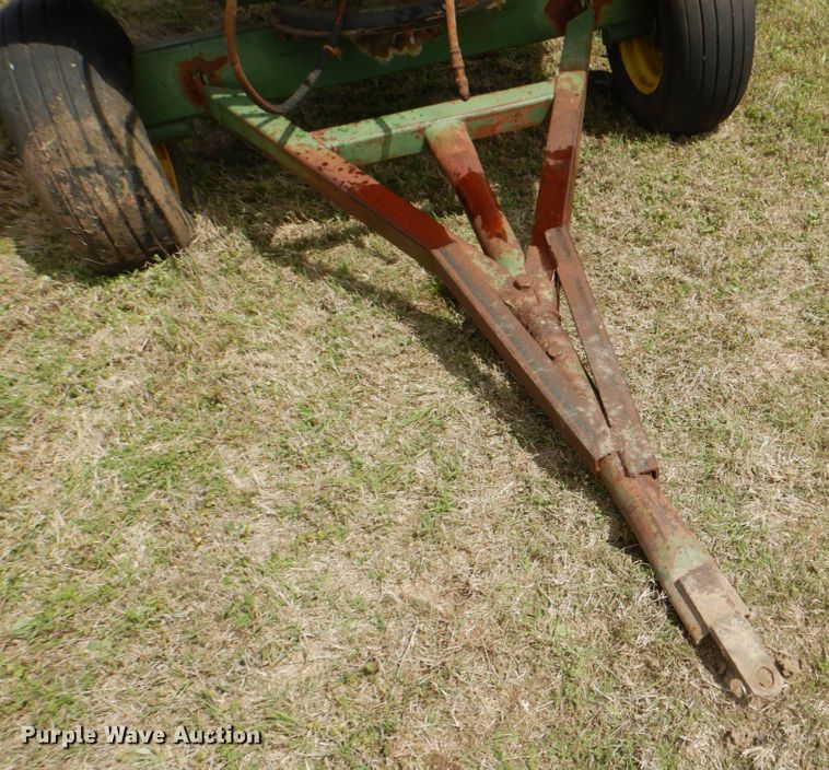 image for item DH5474 Silage dump wagon