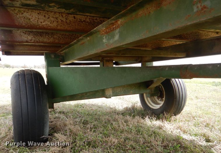 image for item DH5474 Silage dump wagon