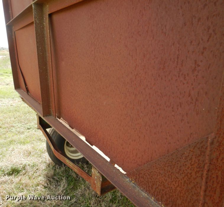 image for item DH5474 Silage dump wagon