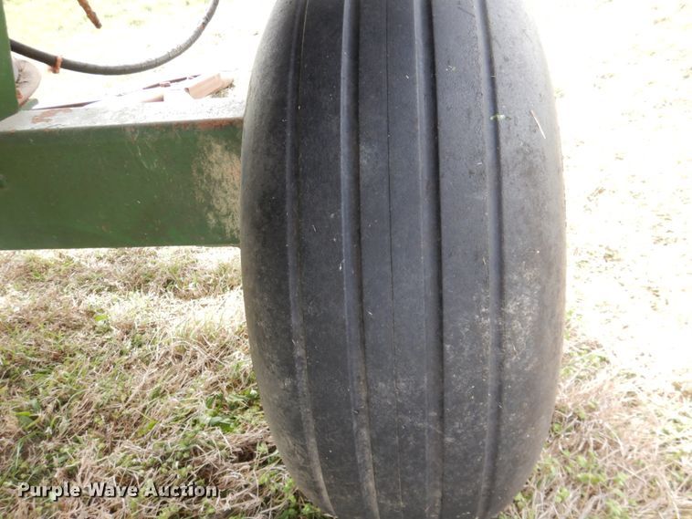 image for item DH5474 Silage dump wagon