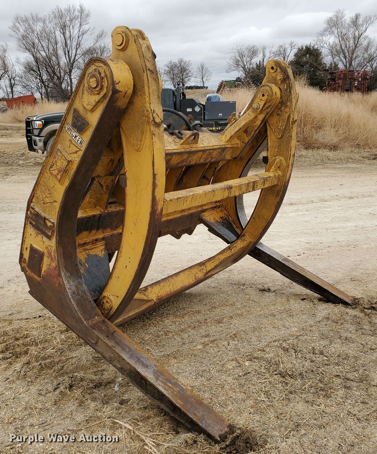 image for item DI4749 Wicker grapple