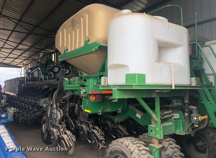 image for item DJ0231 Great Plains YP2425A-48TR  twin row planter