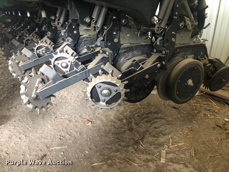 image for item DJ0231 Great Plains YP2425A-48TR  twin row planter