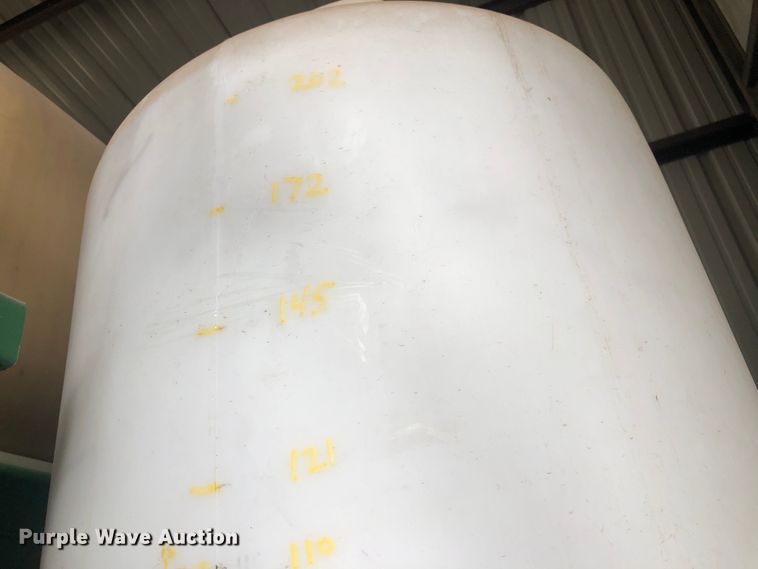 image for item DJ0231 Great Plains YP2425A-48TR  twin row planter