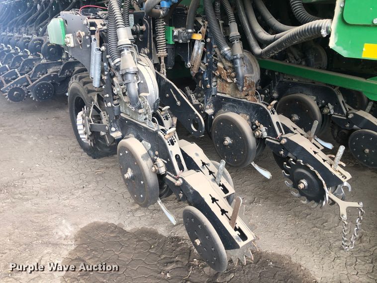 image for item DJ0231 Great Plains YP2425A-48TR  twin row planter