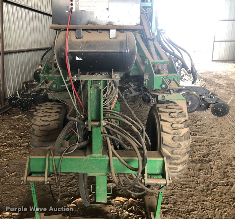 image for item DJ0231 Great Plains YP2425A-48TR  twin row planter