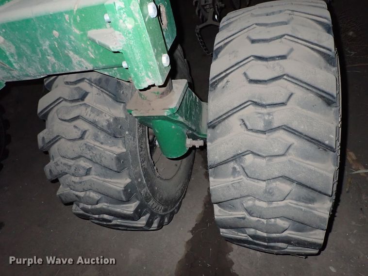 image for item DJ0231 Great Plains YP2425A-48TR  twin row planter