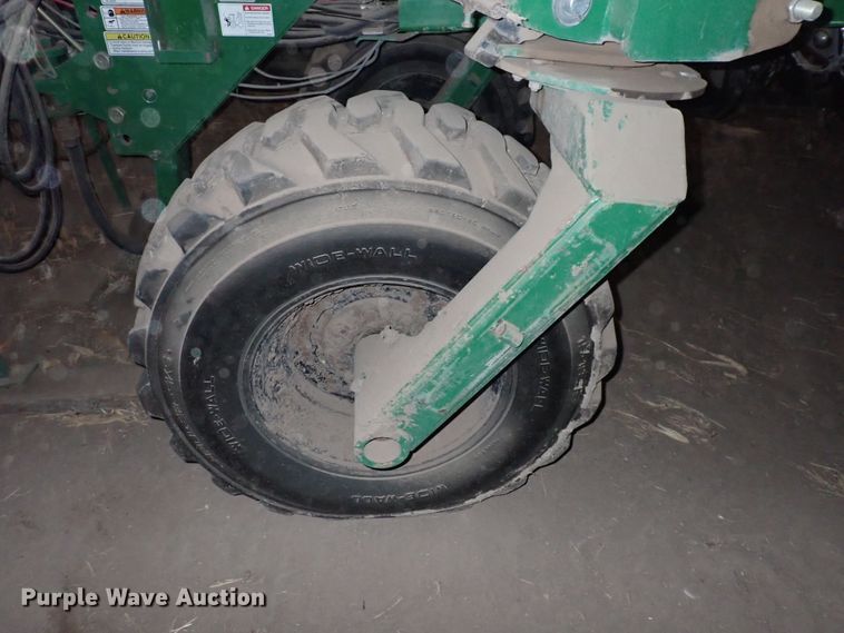 image for item DJ0231 Great Plains YP2425A-48TR  twin row planter