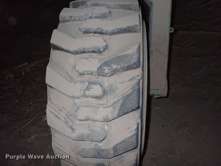 image for item DJ0231 Great Plains YP2425A-48TR  twin row planter