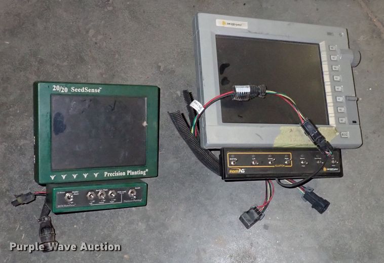 image for item DJ0231 Great Plains YP2425A-48TR  twin row planter