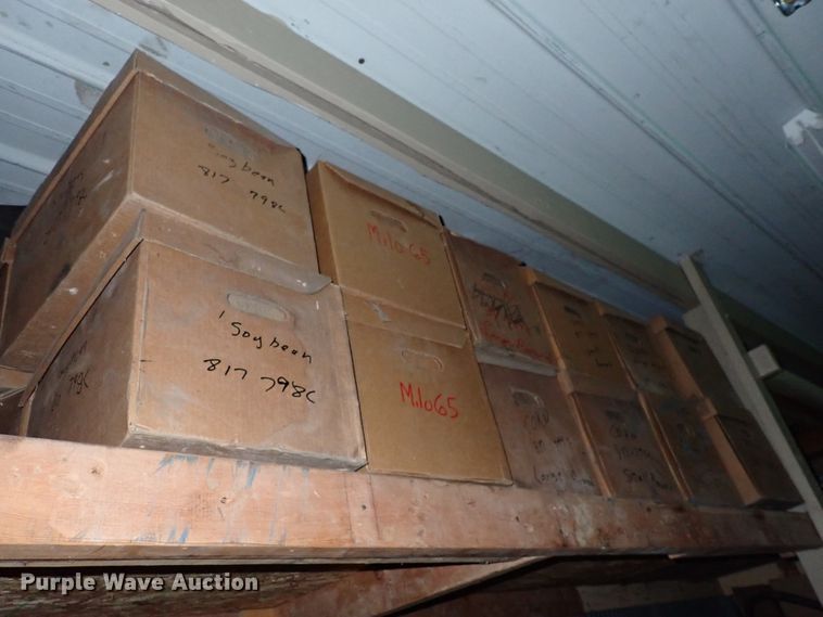 image for item DJ0231 Great Plains YP2425A-48TR  twin row planter