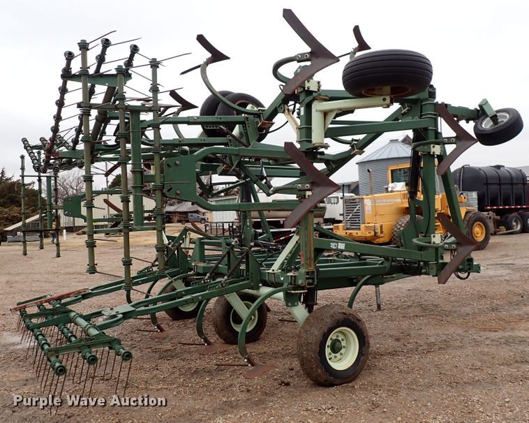 image for item DJ0232 QuinStar Fallowmaster FM  field cultivator