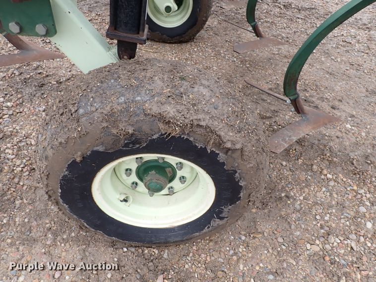 image for item DJ0232 QuinStar Fallowmaster FM  field cultivator