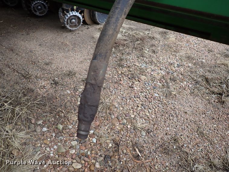 image for item DJ0234 John Deere 7200 Max Emerge 2  planter