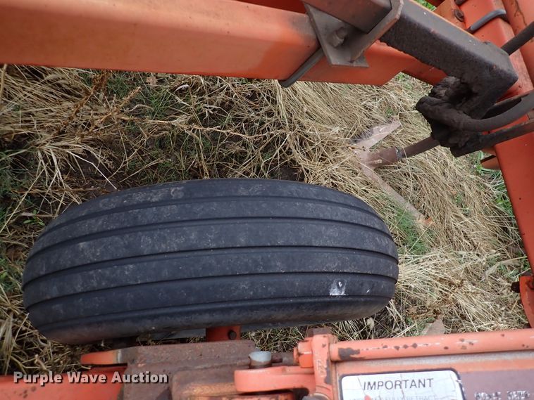 image for item DJ0236 Sunflower 3160-42 Fallow King  field cultivator
