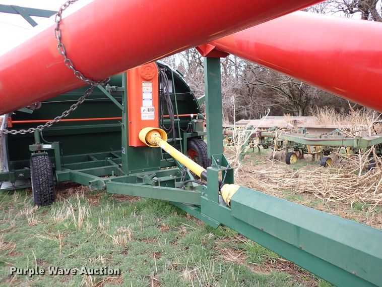 image for item DJ0239 Richiger R9 grain bagger