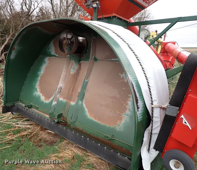 image for item DJ0239 Richiger R9 grain bagger