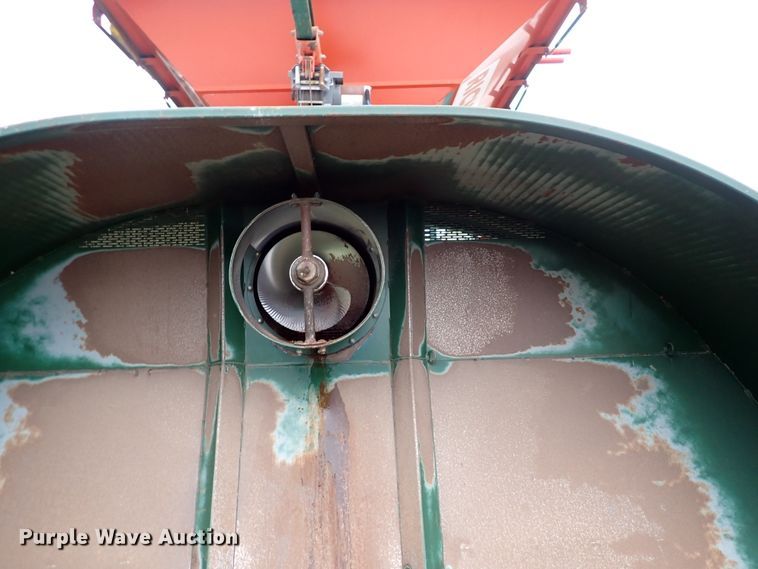 image for item DJ0239 Richiger R9 grain bagger